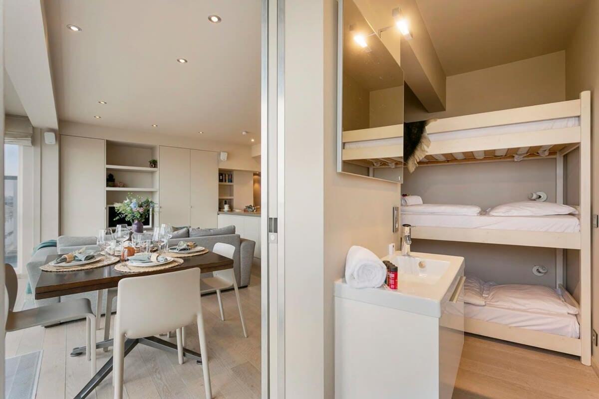 Huswell - Unique Apartment With Sea-View Near The Center Knokke-Heist Exterior photo